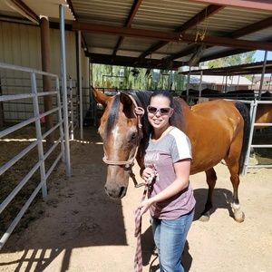 Meet your Posher, Meagan